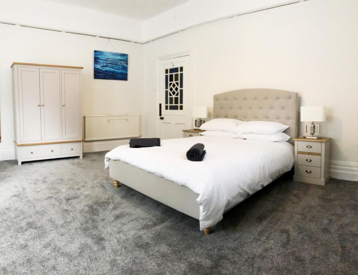 בורנמות' Summer Breeze. 3-Bed Apartment Close To The Beach מראה חיצוני תמונה